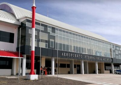 #GrupoFides | #ANF #Sociedad 𝐀 𝐦𝐞𝐧𝐨𝐬 𝐝𝐞 𝟐𝟎 𝐝í𝐚𝐬 𝐝𝐞𝐥 𝐁𝐢𝐜𝐞𝐧𝐭𝐞𝐧𝐚𝐫𝐢𝐨, 𝐠𝐨𝐛𝐞𝐫𝐧𝐚𝐝𝐨𝐫 𝐝𝐞 𝐂𝐡𝐮𝐪𝐮𝐢𝐬𝐚𝐜𝐚…