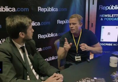 🇺🇸‼️ | Tim Ballard denuncia que bajo la Administración Biden 300 mil niños fueron…