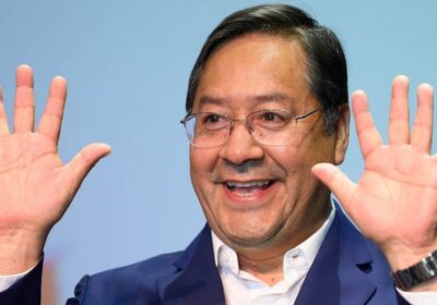 #GrupoFides | #ANF #Economía 𝐏𝐫𝐞𝐬𝐢𝐝𝐞𝐧𝐭𝐞 𝐀𝐫𝐜𝐞 𝐚𝐬𝐞𝐠𝐮𝐫𝐚 𝐪𝐮𝐞 𝐧𝐨 𝐞𝐬𝐭á 𝐝𝐞𝐣𝐚𝐧𝐝𝐨 𝐚𝐥 𝐬𝐢𝐠𝐮𝐢𝐞𝐧𝐭𝐞 𝐆𝐨𝐛𝐢𝐞𝐫𝐧𝐨…