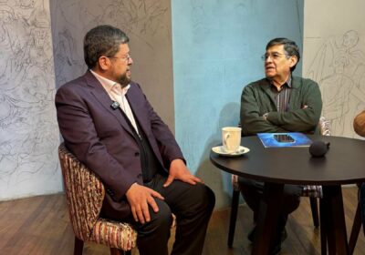 #ElÁnfora Samuel Doria Medina afirma que, al final de los primeros 100 días de…