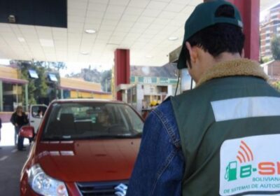 #GrupoFides | #ANF #Economía 𝐀𝐧𝐭𝐞 𝐥𝐚 𝐞𝐬𝐜𝐚𝐬𝐞𝐳 𝐲 𝐞𝐥 𝐜𝐨𝐧𝐭𝐫𝐚𝐛𝐚𝐧𝐝𝐨 𝐝𝐞 𝐜𝐨𝐦𝐛𝐮𝐬𝐭𝐢𝐛𝐥𝐞, 𝐝𝐢𝐫𝐢𝐠𝐞𝐧𝐭𝐞 𝐝𝐞…