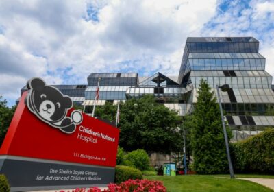 🇺🇸 | LO ÚLTIMO — El Hospital Infantil de Washington dejará de recetar medicación de…