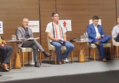 #GrupoFides | #ANF #AND 𝐋𝐚 𝐜𝐫𝐢𝐬𝐢𝐬 𝐚𝐦𝐛𝐢𝐞𝐧𝐭𝐚𝐥 𝐞𝐧𝐭𝐫𝐚 𝐚𝐥 𝐝𝐞𝐛𝐚𝐭𝐞 𝐞𝐥𝐞𝐜𝐭𝐨𝐫𝐚𝐥 𝐜𝐨𝐧 𝐮𝐧 𝐟𝐨𝐫𝐨…