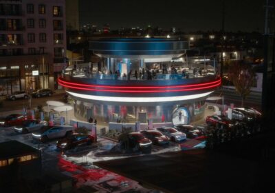 🇺🇸 | ÚLTIMA HORA — Elon Musk abre en Los Ángeles el Tesla Diner,…