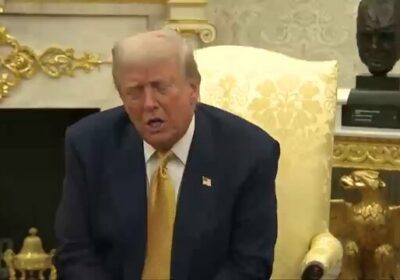 🇺🇸 | Trump: «Barack Hussein Obama es el cabecilla. Hillary Clinton estaba ahí con…