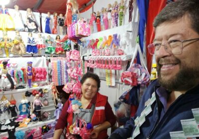 Alasitas en Sucre, expresión de una tradición que viene del fondo precolombino de nuestra…