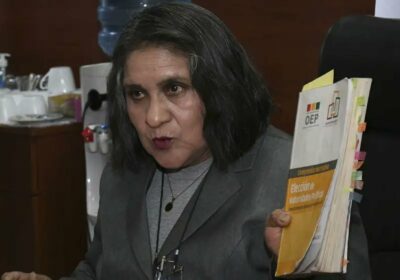 Y la vocal del TSE Nancy Gutiérrez confirmó la carta de renuncia de Oscar…