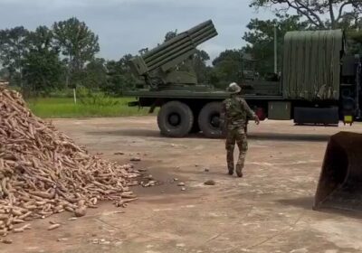 🇹🇭🇰🇭 | LO ÚLTIMO: El ejército camboyano disparando cohetes contra territorio tailandés