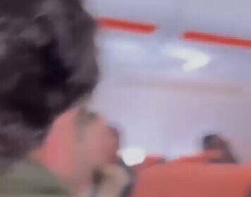 🇬🇧‼️ | ATENCIÓN — Vuelo EZY609, de easyJet entre Luton y Glasgow, fue obligado…