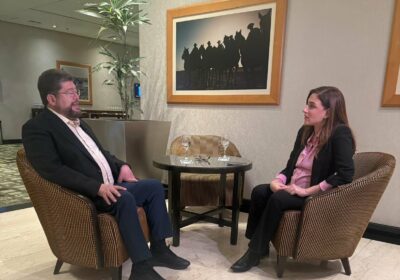 Estuve con Carolina Amoroso, del canal argentino TN contando mi plan 100 días carajo…