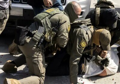 La persecución de extranjeros y otros migrantes considerados como delincuentes se agrava en EE.…