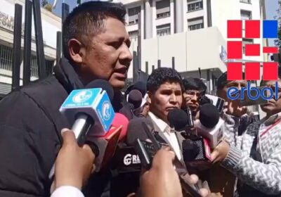 El dirigente del transporte libre Limbert Tancara considera que el Gobierno hizo un «show»…