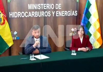 #GrupoFides | #ANF #Economía 𝐌𝐢𝐧𝐢𝐬𝐭𝐫𝐨 𝐝𝐞 𝐇𝐢𝐝𝐫𝐨𝐜𝐚𝐫𝐛𝐮𝐫𝐨𝐬 𝐚𝐝𝐦𝐢𝐭𝐞 𝐪𝐮𝐞 𝐞𝐥 𝐜𝐨𝐦𝐛𝐮𝐬𝐭𝐢𝐛𝐥𝐞 𝐪𝐮𝐞 𝐥𝐥𝐞𝐠𝐚 𝐚𝐥…