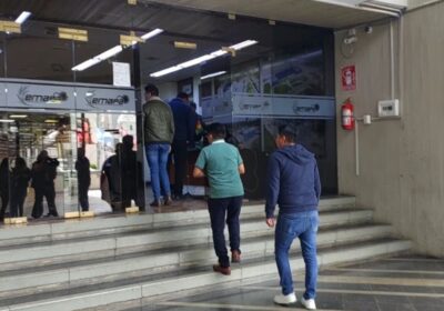 #GrupoFides | #ANF #Economía “𝐇𝐚𝐲 𝐝𝐞𝐮𝐝𝐚𝐬 𝐦𝐨𝐧𝐬𝐭𝐫𝐮𝐨𝐬𝐚𝐬”: 𝐆𝐨𝐛𝐢𝐞𝐫𝐧𝐨 𝐝𝐞 𝐏𝐚𝐳 𝐨𝐫𝐝𝐞𝐧𝐚 𝐥𝐚 𝐢𝐧𝐭𝐞𝐫𝐯𝐞𝐧𝐜𝐢ó𝐧 𝐝𝐞…