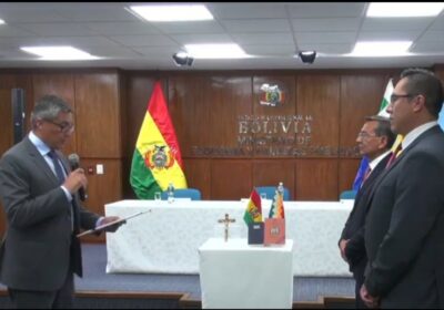 #GrupoFides | #ANF #Economía 𝐌𝐢𝐧𝐢𝐬𝐭𝐞𝐫𝐢𝐨 𝐝𝐞 𝐄𝐜𝐨𝐧𝐨𝐦í𝐚 𝐩𝐨𝐬𝐞𝐬𝐢𝐨𝐧𝐚 𝐬𝐮 𝐞𝐪𝐮𝐢𝐩𝐨 𝐭é𝐜𝐧𝐢𝐜𝐨 𝐜𝐨𝐧 𝐝𝐨𝐬 𝐧𝐮𝐞𝐯𝐨𝐬…