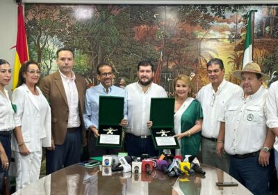 #GrupoFides | #ANF #Política 𝐂𝐨𝐦𝐢𝐭é 𝐩𝐫𝐨 𝐒𝐚𝐧𝐭𝐚 𝐂𝐫𝐮𝐳 𝐞𝐧𝐭𝐫𝐞𝐠𝐚 𝐫𝐞𝐜𝐨𝐧𝐨𝐜𝐢𝐦𝐢𝐞𝐧𝐭𝐨𝐬 𝐚 𝐀ñ𝐞𝐳, 𝐂𝐚𝐦𝐚𝐜𝐡𝐨 𝐲…