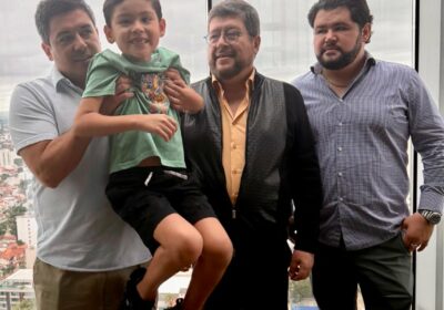 Hoy en Santa Cruz, festejamos los cumpleaños de mis hijos Samuel y Fabián. Además,…