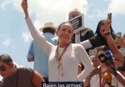 “Bajen las armas“, pide María Corina Machado a los soldados venezolanos En un audio…