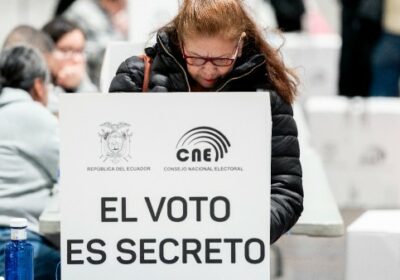 #GrupoFides | #ANF #Mundo 𝐋𝐨𝐬 𝐞𝐜𝐮𝐚𝐭𝐨𝐫𝐢𝐚𝐧𝐨𝐬 𝐫𝐞𝐜𝐡𝐚𝐳𝐚𝐧 𝐥𝐚𝐬 𝐜𝐮𝐚𝐭𝐫𝐨 𝐩𝐫𝐨𝐩𝐮𝐞𝐬𝐭𝐚𝐬 𝐝𝐞 𝐍𝐨𝐛𝐨𝐚, 𝐞𝐧𝐭𝐫𝐞 𝐞𝐥𝐥𝐚𝐬…