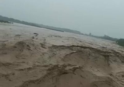 #GrupoFides | #SantaCruz Este es el panorama en el río Yapacaní, donde se registra…