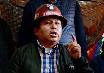 Huarachi , el ex líder la COB, queda aprehendido!