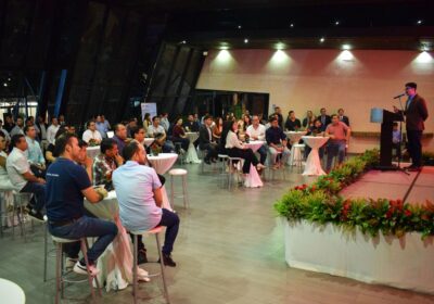 Huawei y DMC anuncian alianza para la distribución de su paquete de soluciones empresariales…