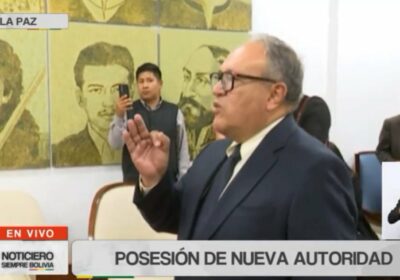 #GrupoFides | #ANF El presidente Rodrigo Paz posesiona a Marco Antonio Calderón como ministro…