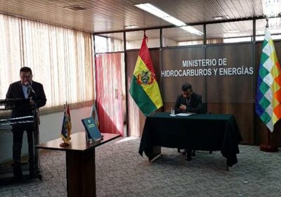 #GrupoFides | #ANF El ministro de Hidrocarburos posesionó a los viceministros de Planificación y…
