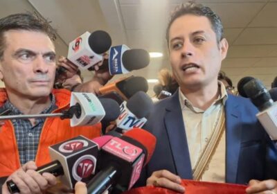 #GrupoFides | #ANF #Política “𝐋𝐨 𝐪𝐮𝐞 𝐡𝐢𝐳𝐨 𝐑𝐨𝐝𝐫𝐢𝐠𝐨 𝐏𝐚𝐳 𝐞𝐬 𝐢𝐧𝐜𝐨𝐧𝐬𝐭𝐢𝐭𝐮𝐜𝐢𝐨𝐧𝐚𝐥”: 𝐋𝐚𝐫𝐚 𝐚𝐥𝐞𝐫𝐭𝐚 𝐪𝐮𝐞…