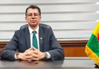 #GrupoFides | #ANF #Política 𝐑𝐨𝐝𝐫𝐢𝐠𝐨 𝐏𝐚𝐳 𝐝𝐞𝐬𝐭𝐢𝐭𝐮𝐲𝐞 𝐚𝐥 𝐦𝐢𝐧𝐢𝐬𝐭𝐫𝐨 𝐝𝐞 𝐋𝐚𝐫𝐚 𝐲 𝐩𝐨𝐬𝐞𝐬𝐢𝐨𝐧𝐚 𝐚…