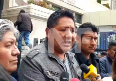 #GrupoFides | #ANF Limbert Tancara, representante del transporte libre de #LaPaz, pidió al Gobierno…